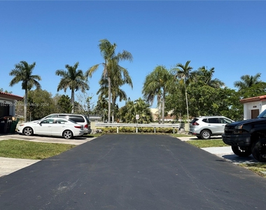 20752 Sw 83rd Ave - Photo Thumbnail 10