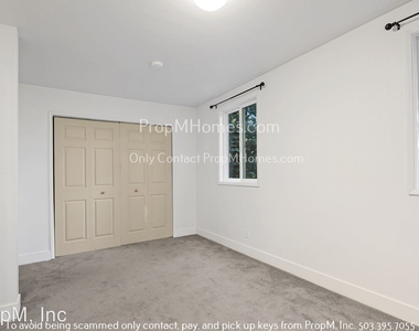 2020 Se Waldron Road - Photo Thumbnail 9