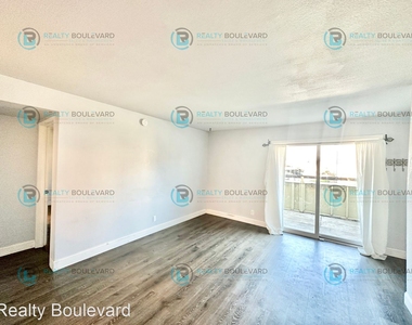 7680 Bluestone Dr #383 - Photo Thumbnail 17