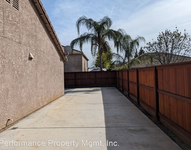 2844 Rialto Ave - Photo Thumbnail 24