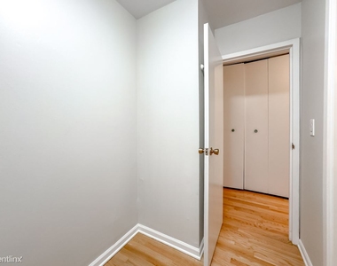 1636 N. Wells, Unit A4003 - Photo Thumbnail 11