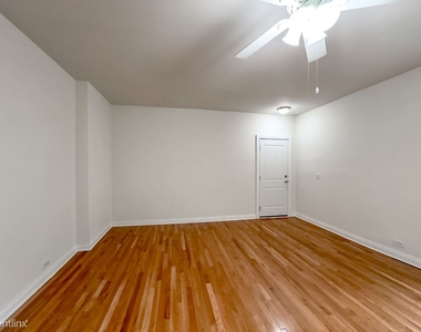 1151 W. Lunt, Unit 7 - Photo Thumbnail 17