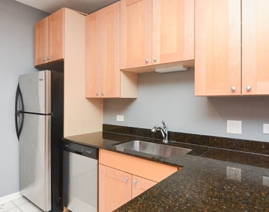 1421 W. Jonquil Terrace, Unit 6 - Photo Thumbnail 3