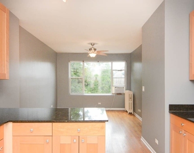 1421 W. Jonquil Terrace, Unit 6 - Photo Thumbnail 5