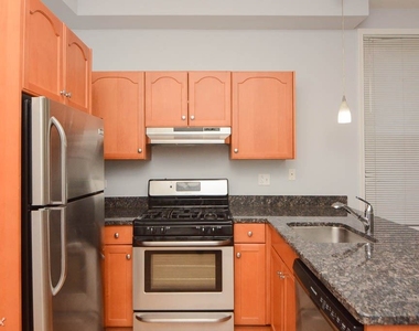 1741 W. Melrose, Unit A1 Hc - Photo Thumbnail 2