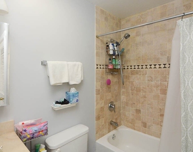 1741 W. Melrose, Unit A1-bf - Photo Thumbnail 17