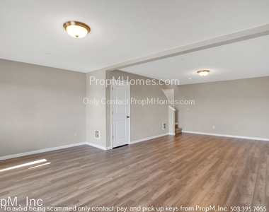 15570 Se Vivian Way - Photo Thumbnail 4