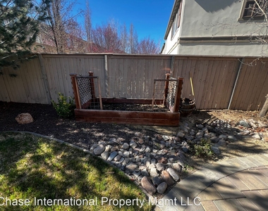 10812 Pebble Hill Drive - Photo Thumbnail 21