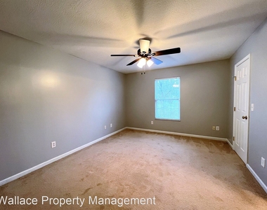 1637 Maple View Way - Photo Thumbnail 7