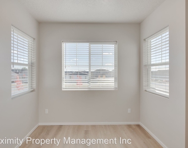 4820-4924 W. Ladle Rapids Drive - Photo Thumbnail 8