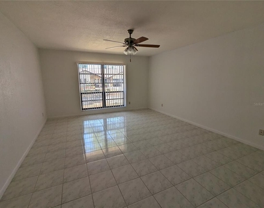 8730 Aruba Lane - Photo Thumbnail 9