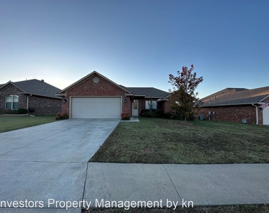 6110 Ironwood Lane - Photo Thumbnail 0