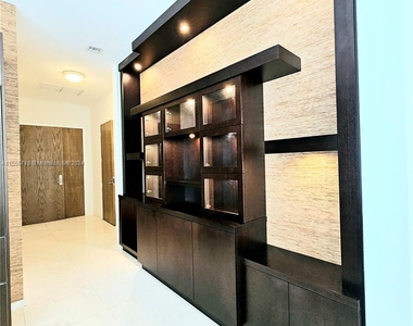 900 Brickell Key Blvd - Photo Thumbnail 27