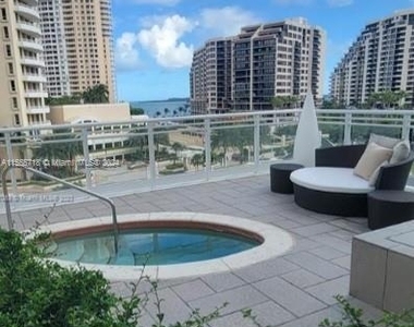 900 Brickell Key Blvd - Photo Thumbnail 33