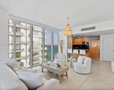 6899 Collins Ave - Photo Thumbnail 6