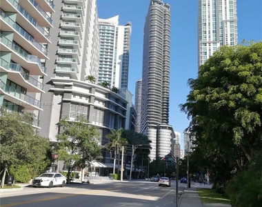 1200 Brickell Bay Dr - Photo Thumbnail 22