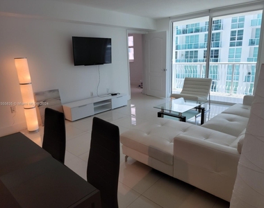 1200 Brickell Bay Dr - Photo Thumbnail 42