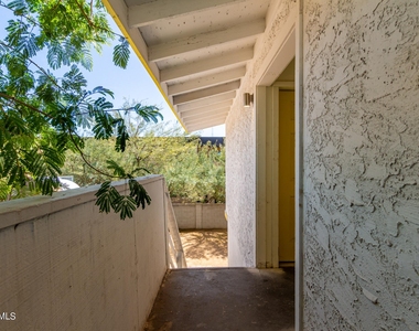 3016 N 37th Street - Photo Thumbnail 10