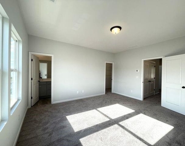 2234 Whistler Way Ne - Photo Thumbnail 14