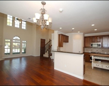 4357 Kestrel Way - Photo Thumbnail 4