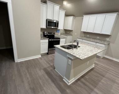 2011 Rowan Way - Photo Thumbnail 1