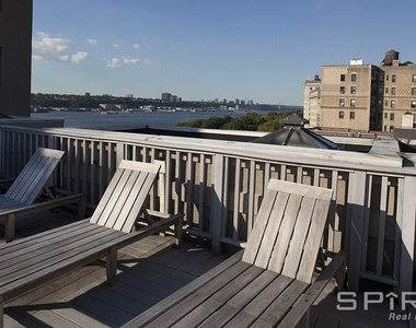 West 96th Street - Photo Thumbnail 6