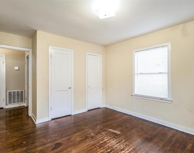 6609 Clawson Street - Photo Thumbnail 12