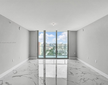 330 Sunny Isles Blvd - Photo Thumbnail 3