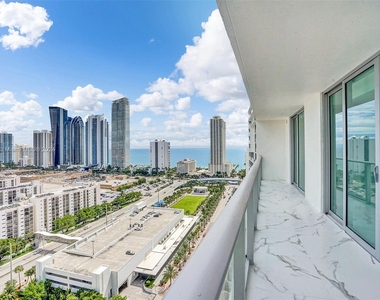 330 Sunny Isles Blvd - Photo Thumbnail 24