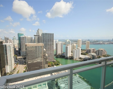 950 Brickell Bay Dr - Photo Thumbnail 24