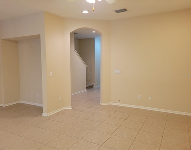 4528 Amberly Oaks Court - Photo Thumbnail 4