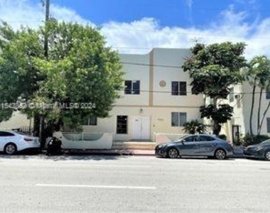 7920 Harding Ave - Photo Thumbnail 19