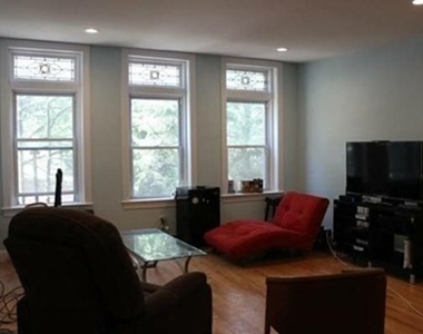 394 Riverway - Photo Thumbnail 1