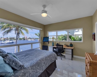 2717 Yacht Club Blvd - Photo Thumbnail 14