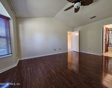 6955 W Huntington Woods Circle - Photo Thumbnail 4