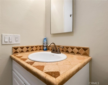 6542 Ocean Crest Drive - Photo Thumbnail 33