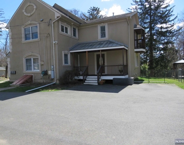 6 Pineview Terrace - Photo Thumbnail 0