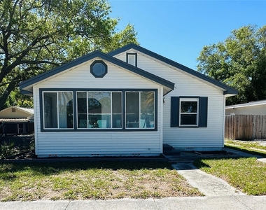 1225 Bermuda Street - Photo Thumbnail 0