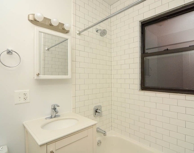 2643 N. Spaulding, Unit E-5 - Photo Thumbnail 17