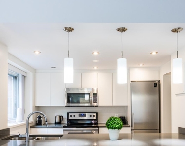 3435 Rue Drummond - MontrÃ©al - Photo Thumbnail 1