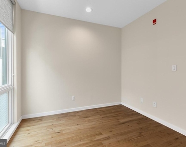 1317 Frankford Ave - Photo Thumbnail 19