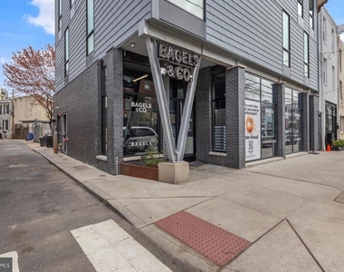 1317 Frankford Ave - Photo Thumbnail 0