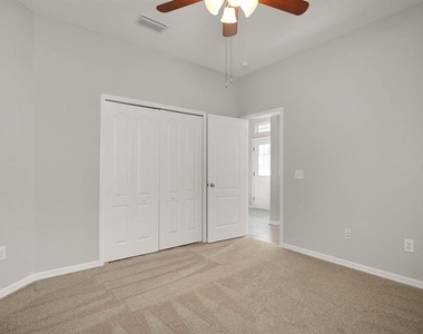 6009 Gannetdale Drive - Photo Thumbnail 3