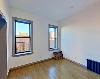 560 West 163rd Street - Photo Thumbnail 3