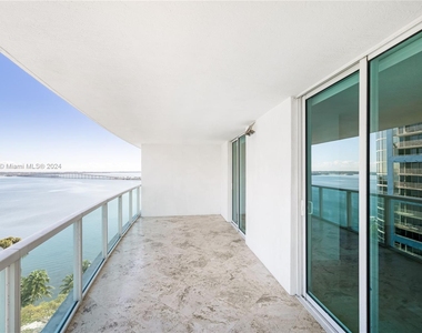 2101 Brickell Ave - Photo Thumbnail 0