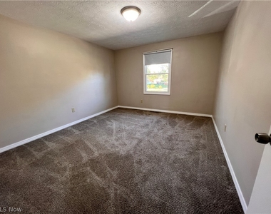 5155 Portage Street Nw - Photo Thumbnail 13