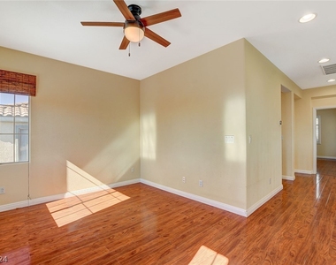 11832 Barcinas Lane - Photo Thumbnail 20