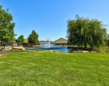 5609 Goldfinger Road - Photo Thumbnail 14