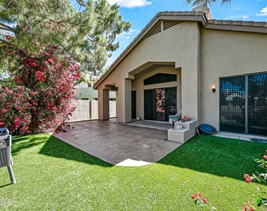 4624 N Desert Stream Way - Photo Thumbnail 33