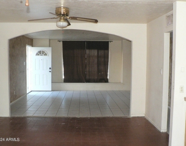 8303 E Glenrosa Avenue - Photo Thumbnail 2